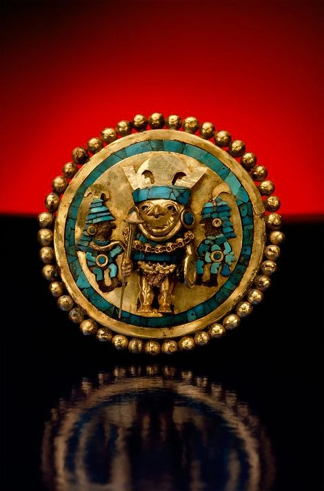 Moche Mezarı Hazinesi