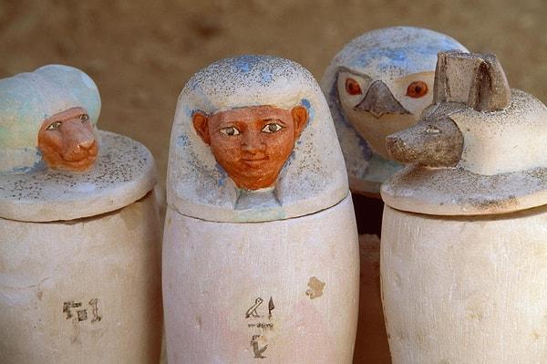 7. Mısır'ın Cenaze Kavanozları
