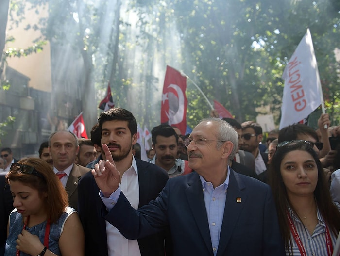 CHP Anıtkabir'e Yürüdü: Güzergâhta Uzlaşıldı, Yoğun Katılım Yaşandı