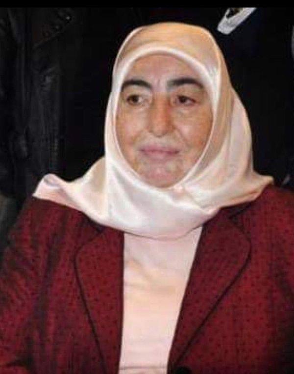 Semiha Yıldırım da Başbakanımız gibi Erzincan Refahiye doğumlu.