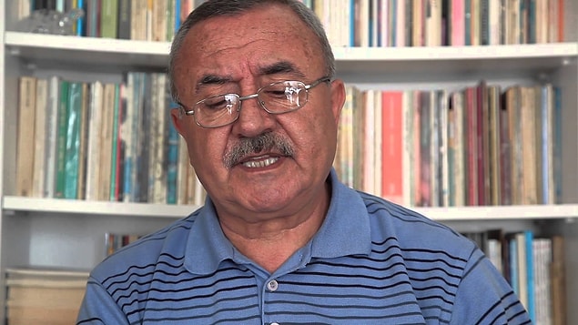 5. Bağbozumu Şarkıları şiir kitabıyla 17. Altın Portakal Şiir Ödülü'nü aldı.