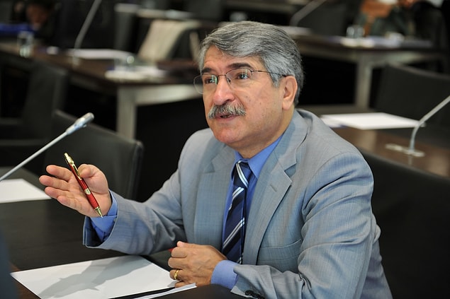 Sağlar: 'Katkıda bulunurken biz kendi ayağımıza da kurşun sıktık'