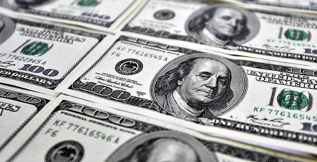 Kabinenin açıklanmasının ardından TL, ABD Doları karşısında yüzde 1'e yakın değer kazandı