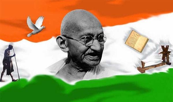 6. Mahatma Gandhi hayattaydı. Hatta Hindistan'ın bölünmemesi için mücadele veriyordu.