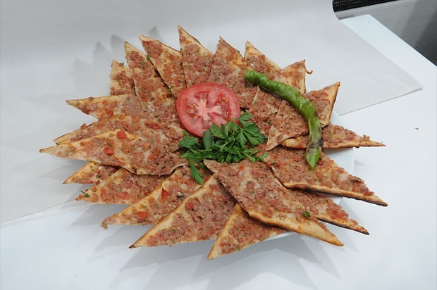 Etli ekmek