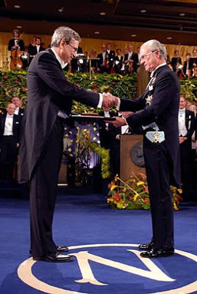 14. Orhan Pamuk, Nobel'i kazanalı 10 sene olmuş