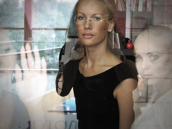 4. С тех пор она ежедневно борется с собой, ставя новые цели и добиваясь их