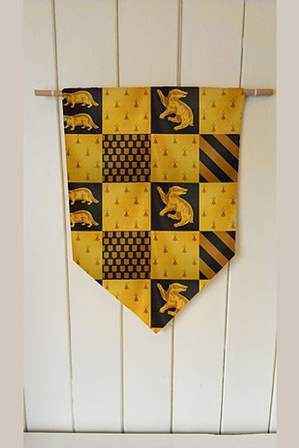 10. Украшение для стены