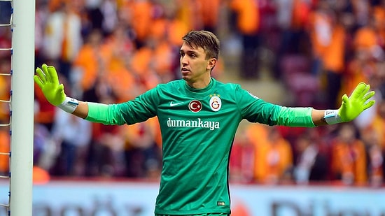 Fernando Muslera Rekora Koşuyor