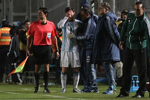 Messi Milli Maçta Sakatlandı