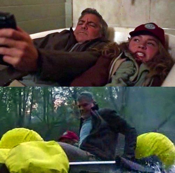 12. Tomorrowland'de evden kaçmak için bindikleri küvette; Clooney, kızın sağındayken, çıkışta solunda beliriyor.