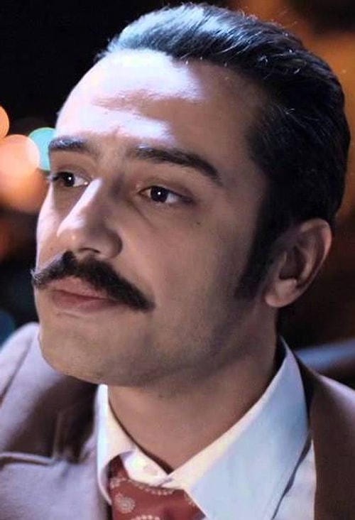 Genç Vito Corleone (Robert De Niro) - Baran Akbulut
