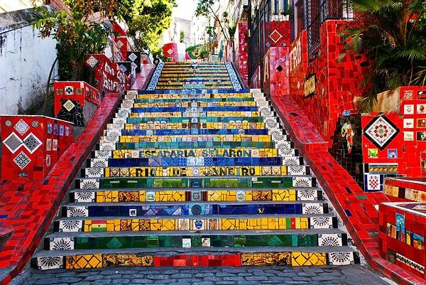 6. Selaron Merdivenleri - Rio de Janeiro, Brezilya