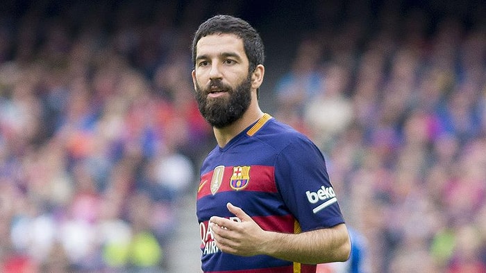 Sportif Direktör Açıkladı: Arda Turan Barcelona'da Kalıyor