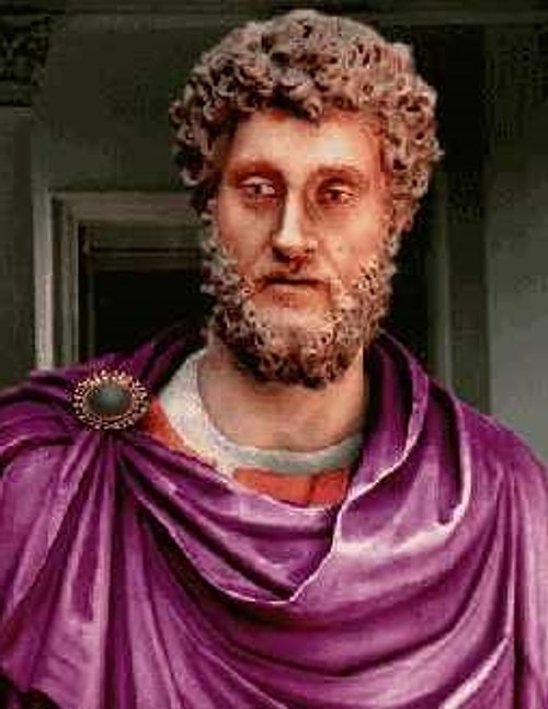 Roma İmparatoru Commodus / "Gladiator" filminde Joaquin Phoenix