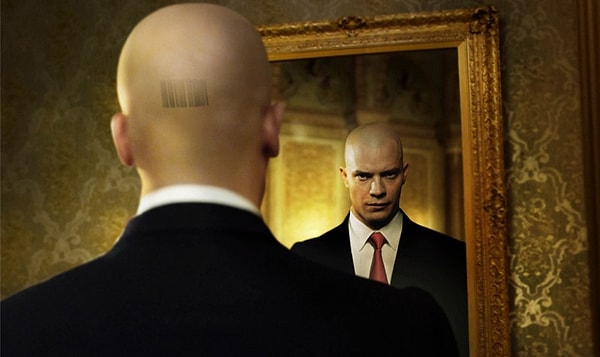 18. Тату штрих-кода из фильма "Хитмэн".