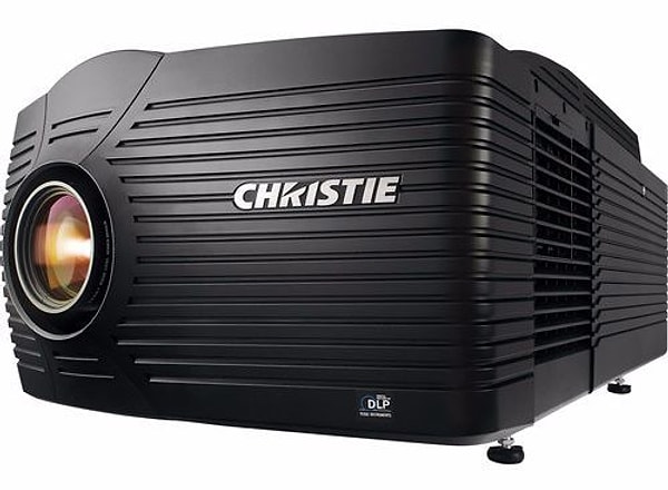 13. Проектор Christie Roadie
