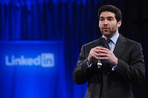 LinkedIn CEO'su görevine devam edecek