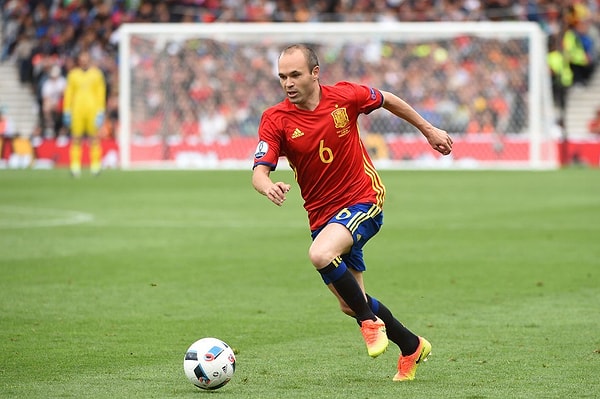 Andres Iniesta maçın adamı seçildi.