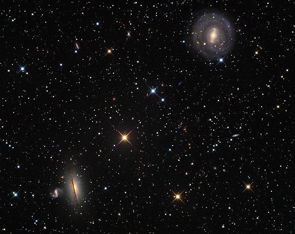 9. NGC 5078 ve Arkadaşları