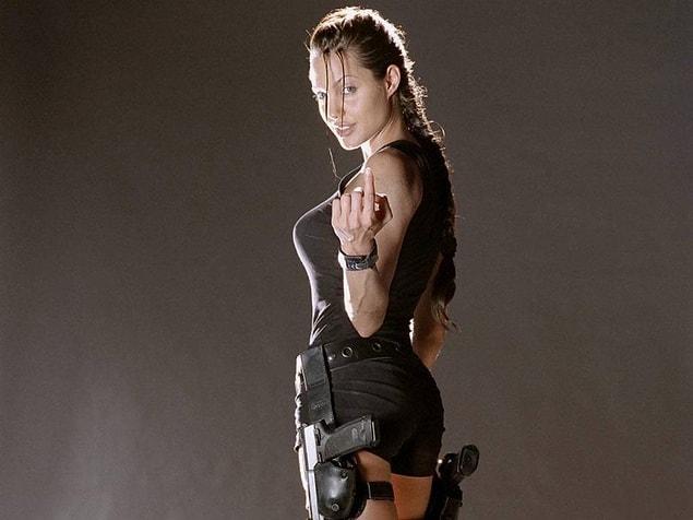 21. Lara Croft (Angelina Jolie) - Tomb Raider