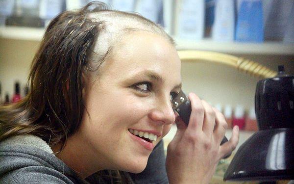 Britney shaved her head in front of the cameras, was showing inconsistent behaviour, had frequent mood swings, was having trouble making sound decisions and was addicted to alcohol, which pointed to bipolar disorder.