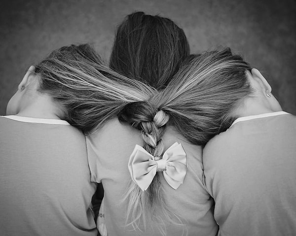 3. Они связаны семейными узами навеки