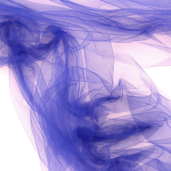 6. Со временем все это вылилось в арт-проект "Tulle".