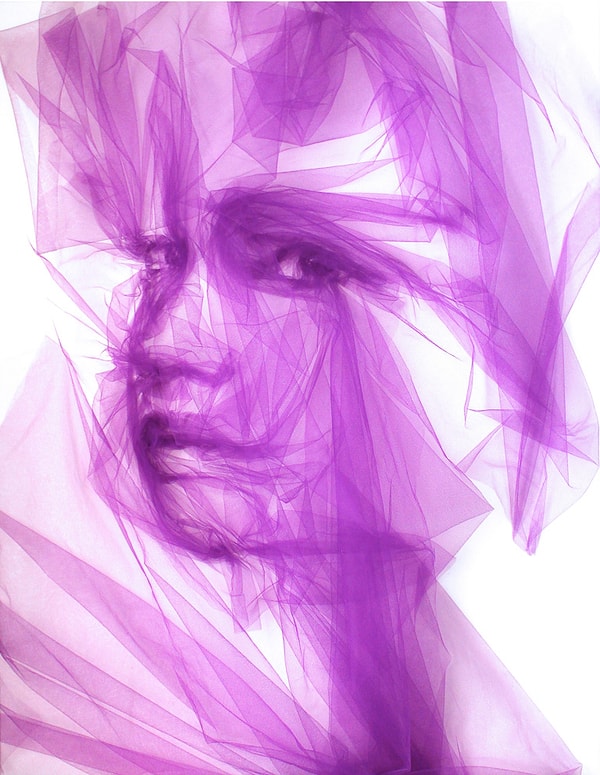 19. В данный момент они радуют взоры любителей и почитателей современного искусства в Монако, Нью-Йорке и Лондоне.