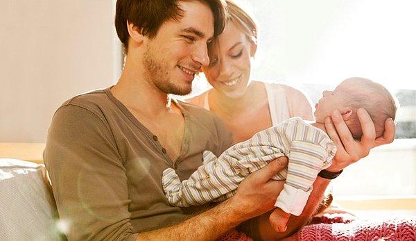 Kadınların erkeklerden bir farkı da, bebek sahibi olmadan önce bile anneliğe özgü davranışların beyinde hazır bulunması.