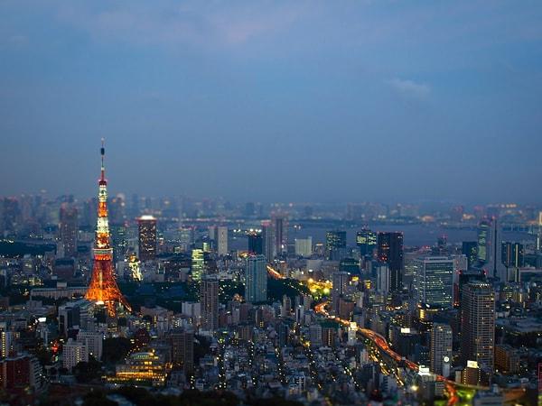 19. Tokyo birinciliği 1965 yılında 15 milyonluk kent nüfusuyla gördü.