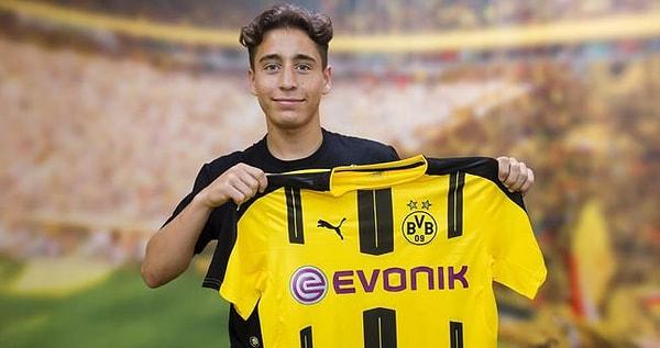 Emre de o dünya devlerinden Borussia Dortmund'a 9.5 milyon Euro karşılığında transfer oldu hem de daha 18 yaşında.