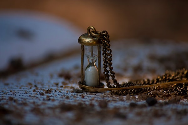 12. Жить прошлым