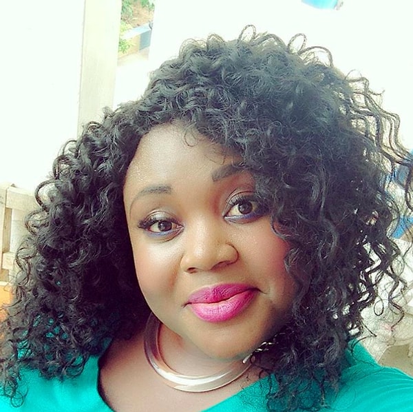 Перед вами Mzznaki Tetteh - медсестра из Ганы.