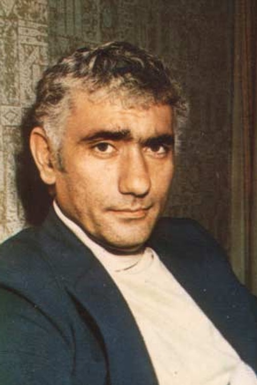 Son dönem dizilerin aranan oyuncularından olan Nebahat Çehre ve Cannes ödüllü yönetmen, senarist Yılmaz Güney.
