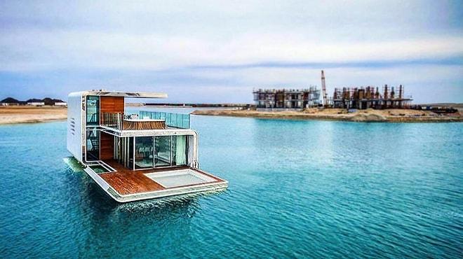 Dünyanın İlk Yüzen Evi Dubai'de Suya İndirildi