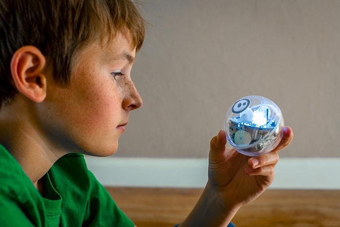 Çocuklara Kodlamayı Öğreten Robotun En Sevimli Hali: Sphero SPRK+