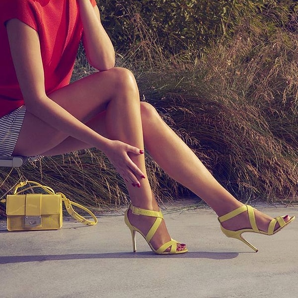 17. "Женская попа выпячивается на 25% больше, если женщина надевает шпильки"