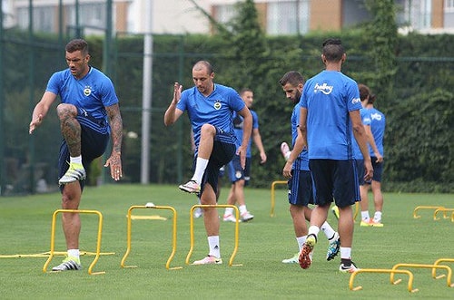 Aatif Chahechouhe Fenerbahçe ile İlk Antrenmanına Çıktı