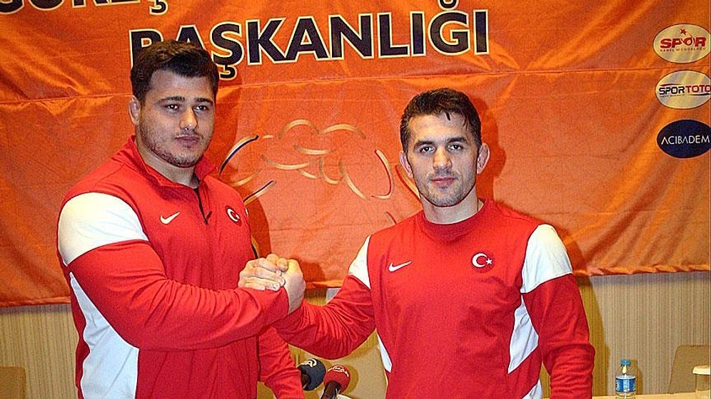 Selçuk Çebi ve Rıza Kayaalp'ten Altın Madalya