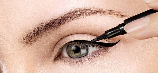 Kadınlara Özel Test: Eyeliner'ın Senin Hakkında Ne Söylüyor?