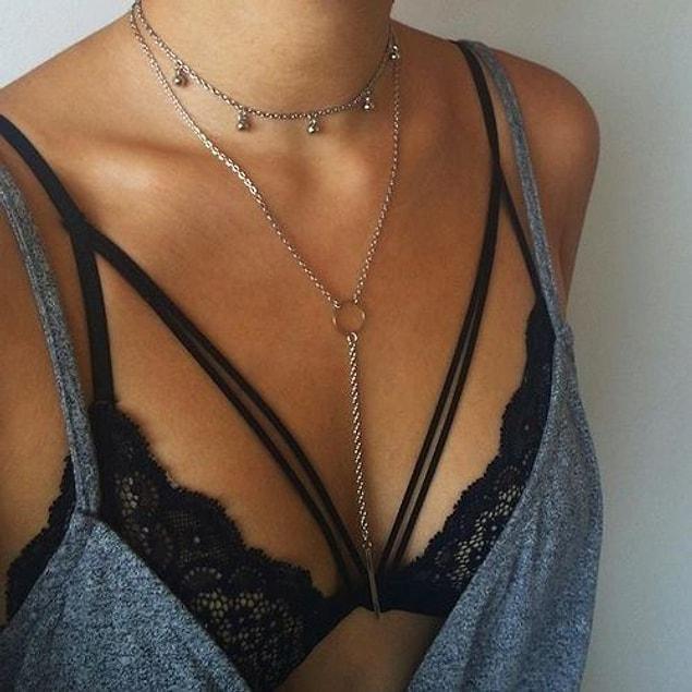 1. Let me introduce you, girls. This is a bralette!