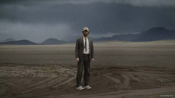 3. Неуместный человек