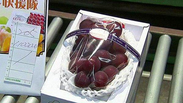 Japonya'da yüksek fiyatlara satılan meyveler sosyal statü sembolü olarak görülüyor