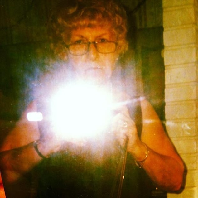 14. Meşhur ayna selfiesi.