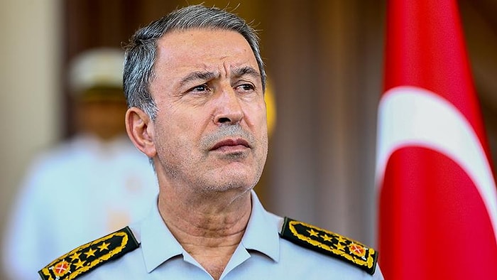 Hulusi Akar'ın Başına Silah Dayayıp Boğazını Kemerle Sıkmışlar