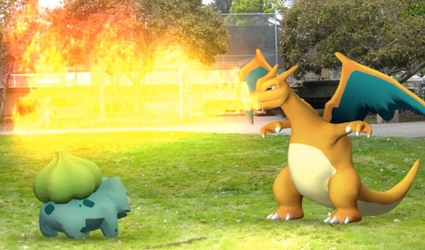 5. Между тем, опрошенные ТАСС эксперты призывают не терять бдительности при игре на улице, которая “смешивает” реальность и виртуальный мир - это может привести к физической опасности.