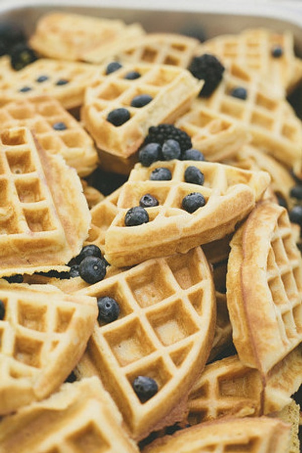 8. Так как это утренняя свадьба, гостям вполне можно предложить утреннее меню