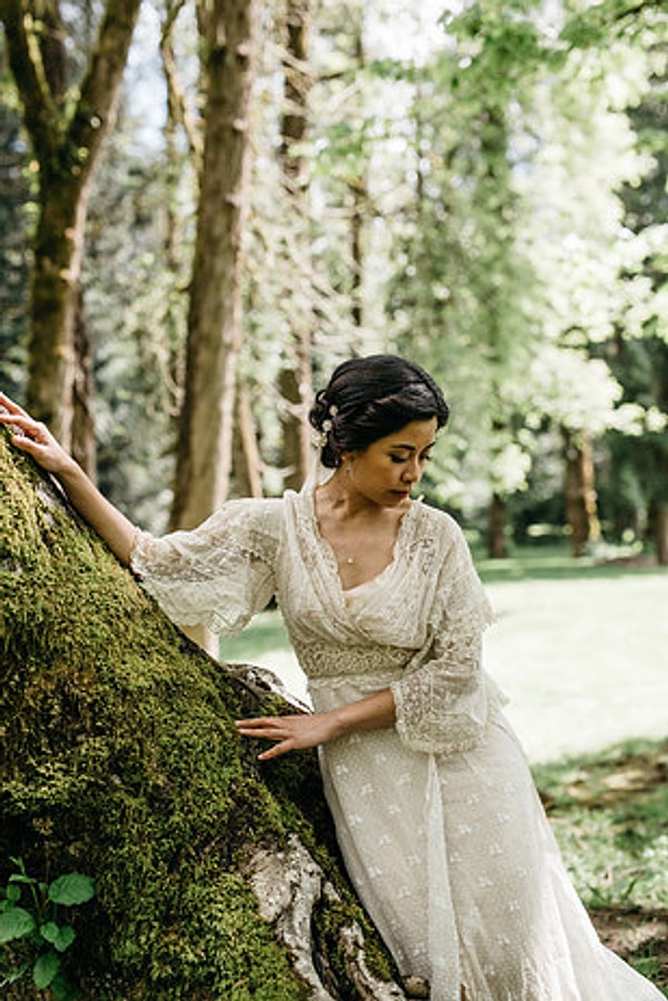 15. Свадебное платье, напоминающее о несравненной Элизабет Беннет