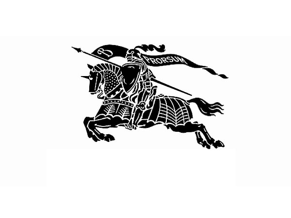 11. Какому бренду одежды принадлежит этот логотип?